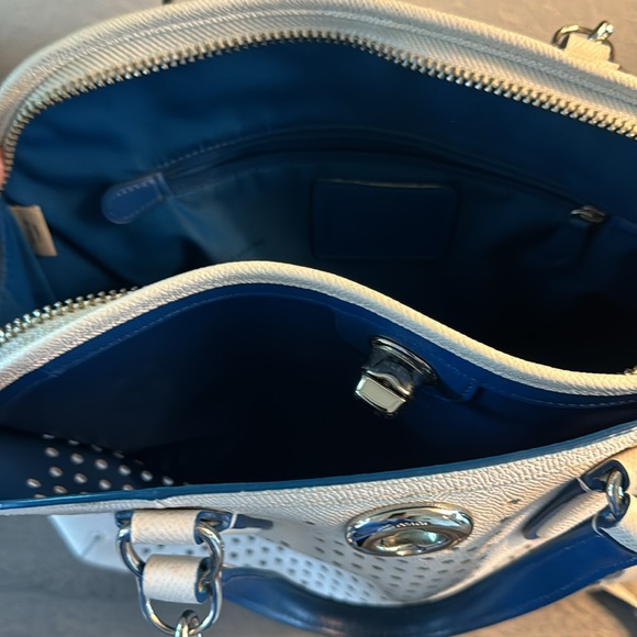 Designer Coach Cream Perforated Crossgrain Leather Prince Street Satchel Bag - Picture 9 of 10